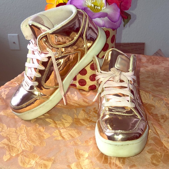 skechers metallic shoes